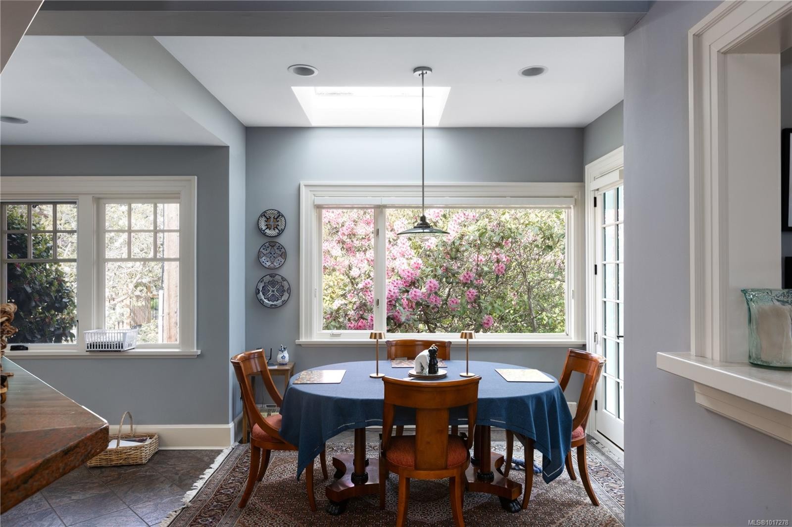 261 King George Terr, Oak Bay, BC