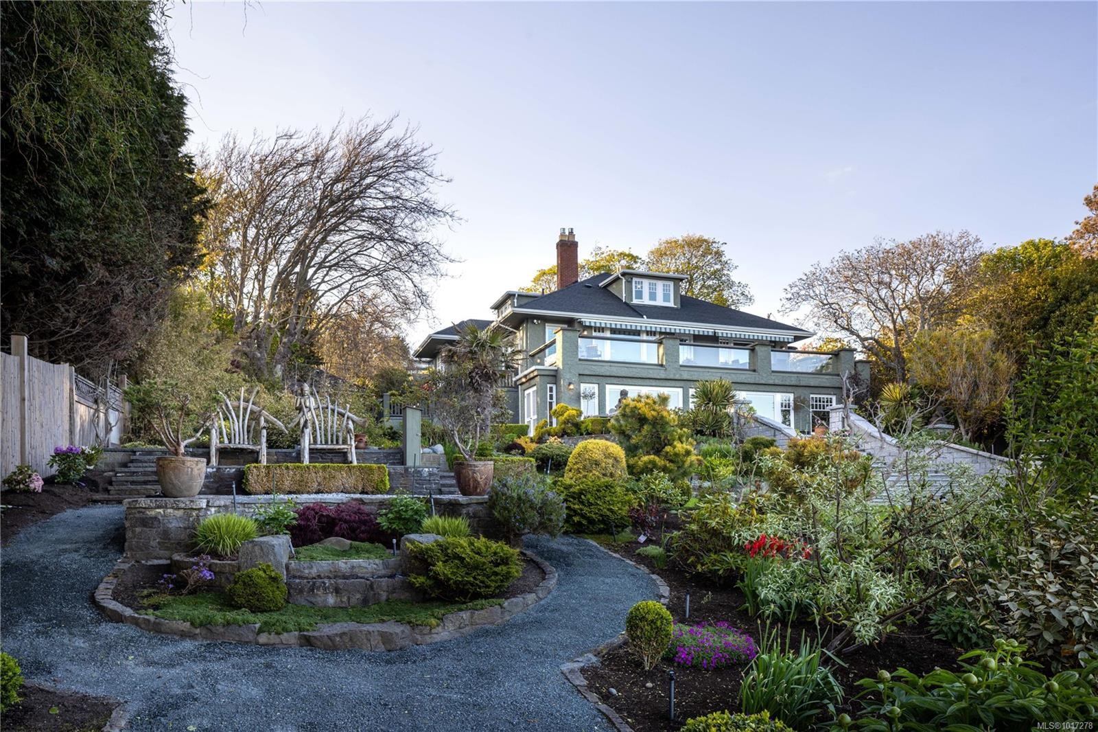 261 King George Terr, Oak Bay, BC