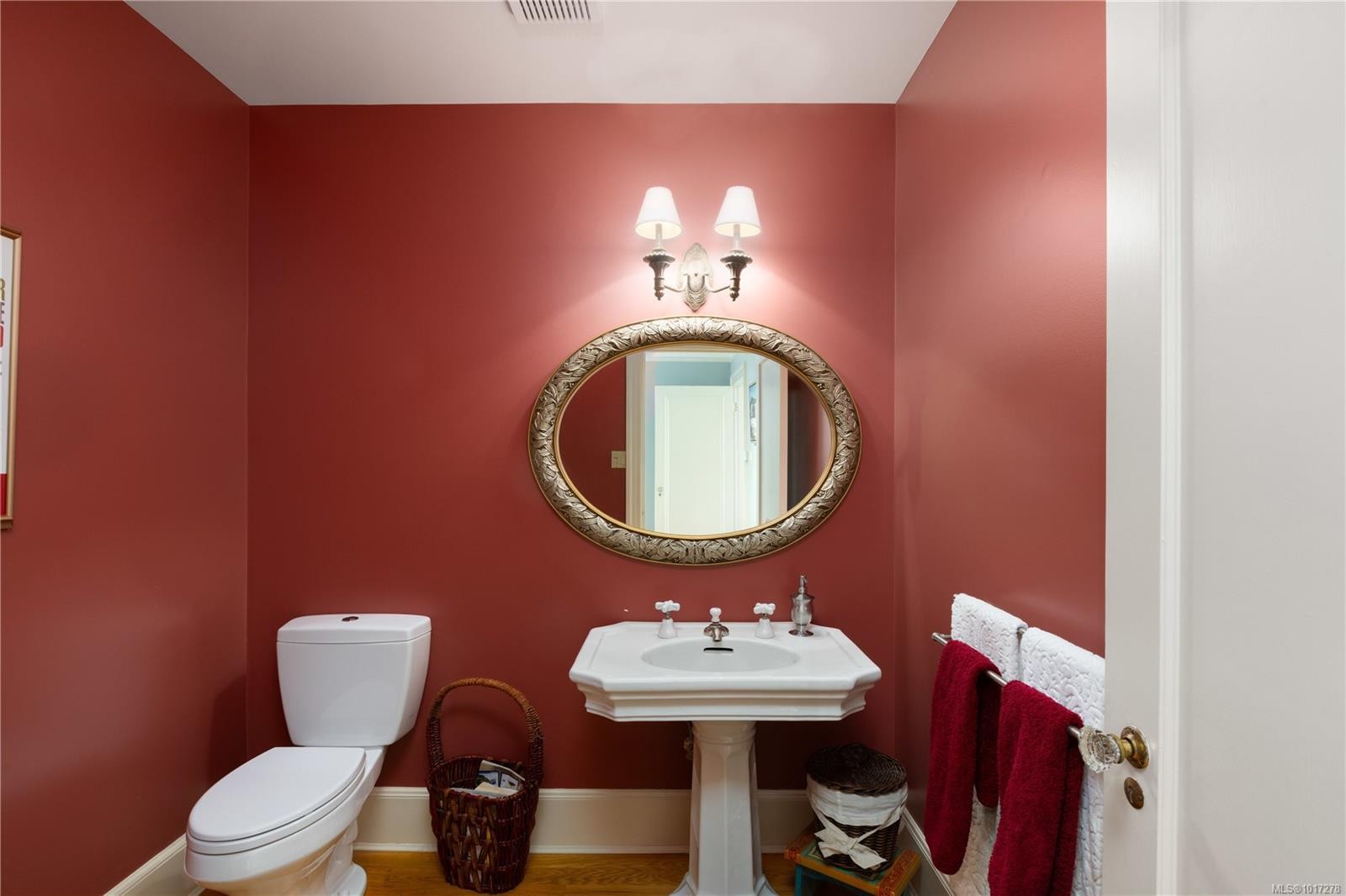 261 King George Terr, Oak Bay, BC