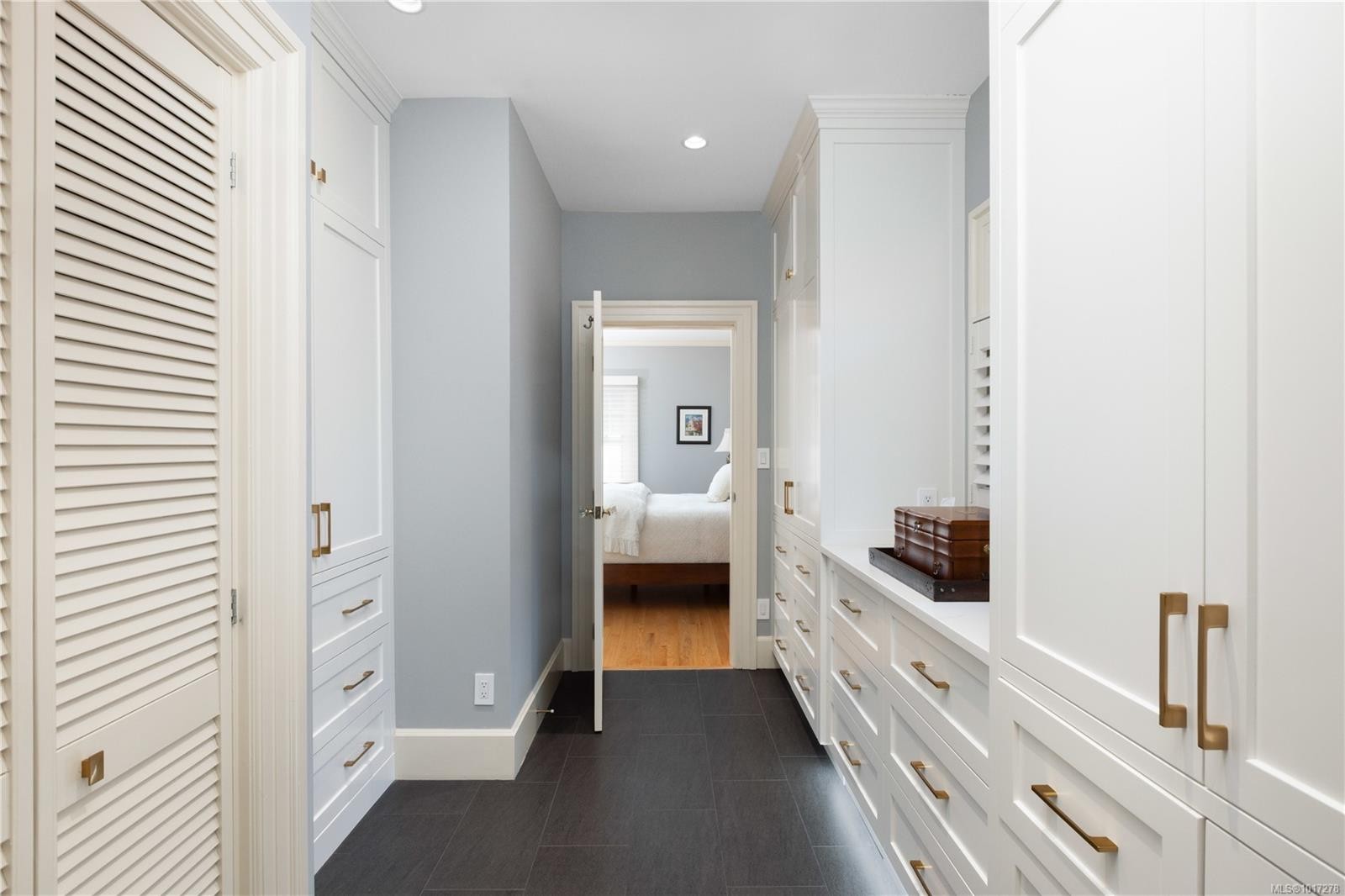 261 King George Terr, Oak Bay, BC