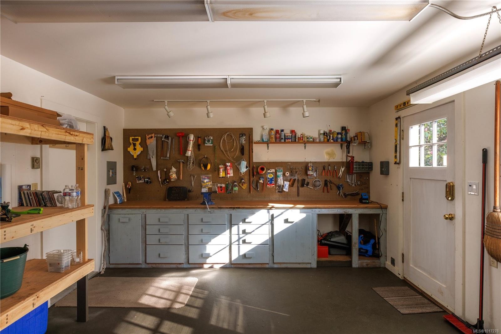 261 King George Terr, Oak Bay, BC