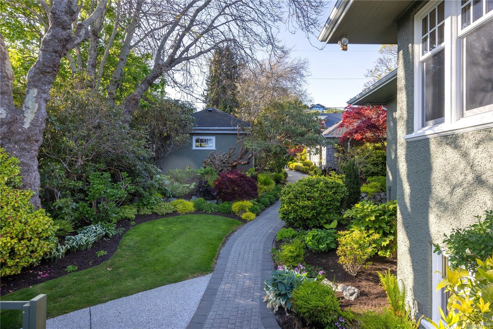 261 King George Terr, Oak Bay, BC