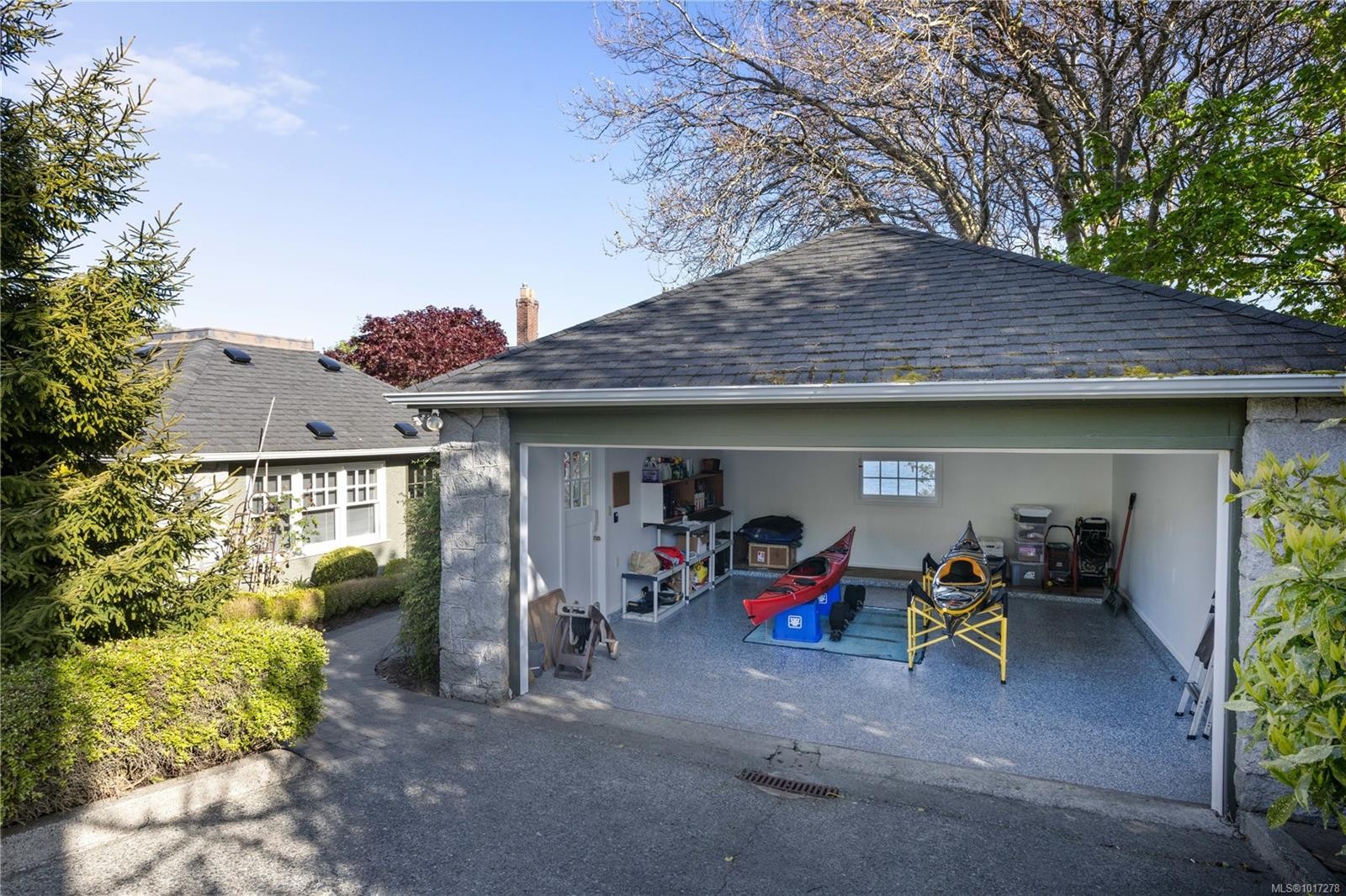 261 King George Terr, Oak Bay, BC