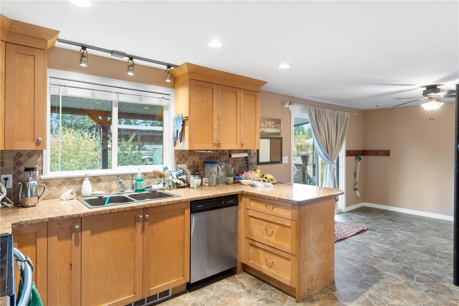 1500 Grafton Ave, Errington, BC