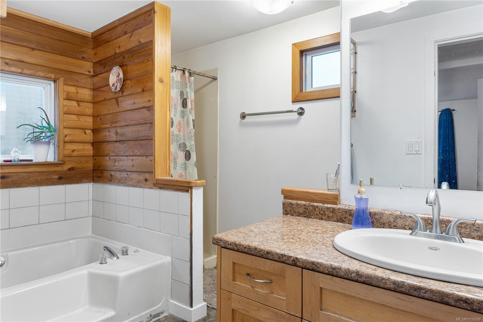 1500 Grafton Ave, Errington, BC