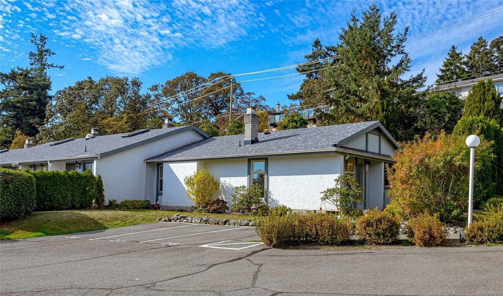 13-4140 Interurban Rd, Saanich, BC