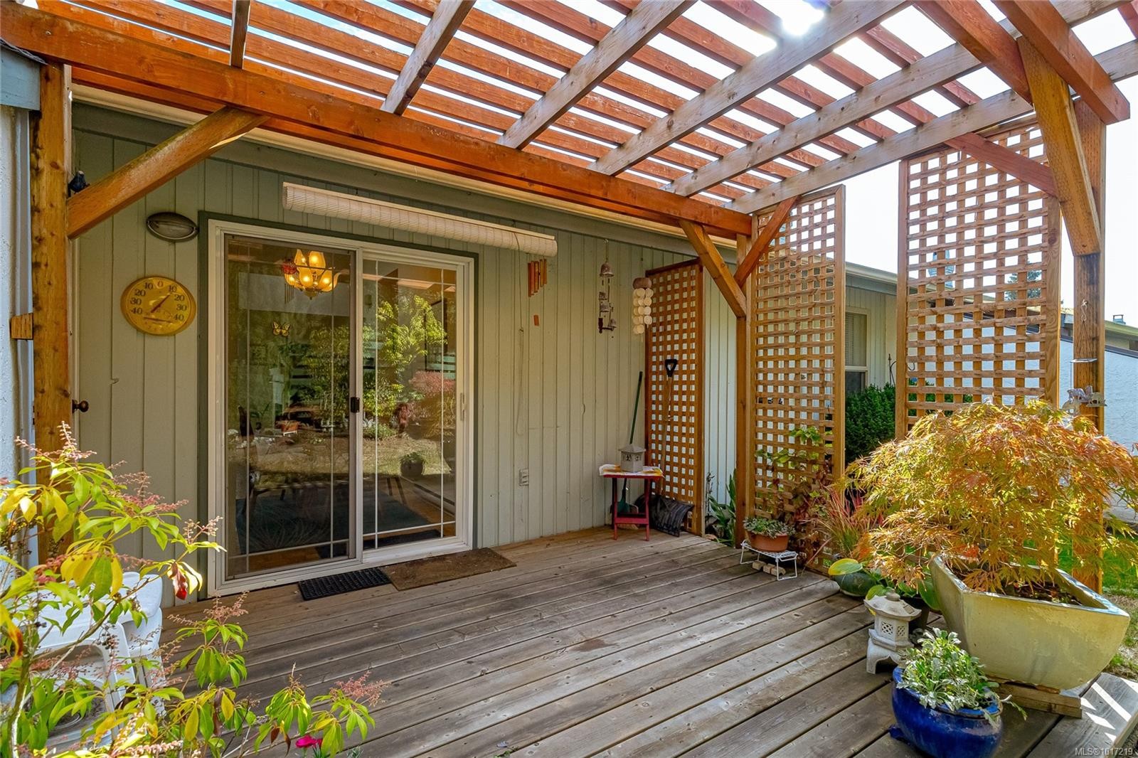 13-4140 Interurban Rd, Saanich, BC