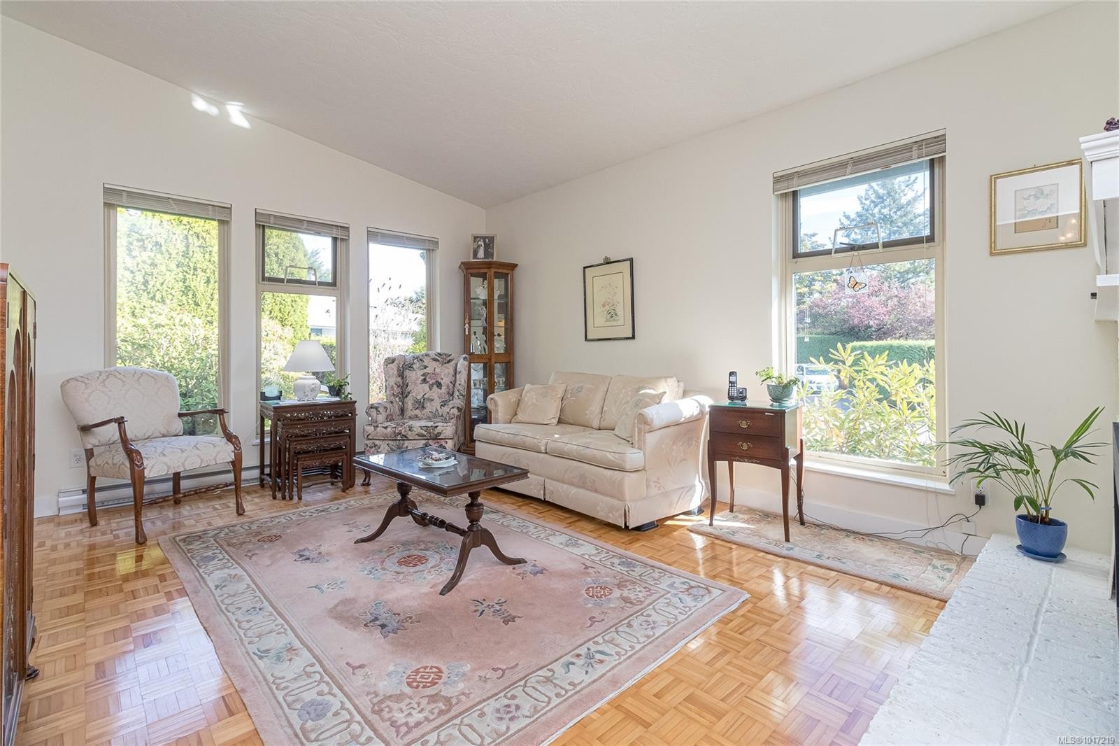 13-4140 Interurban Rd, Saanich, BC