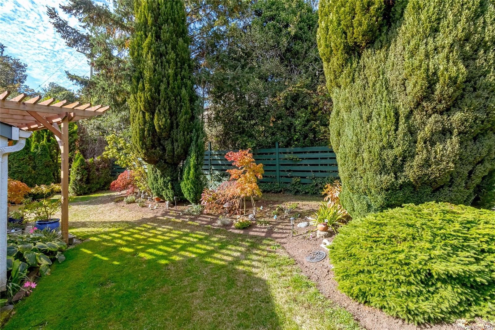 13-4140 Interurban Rd, Saanich, BC