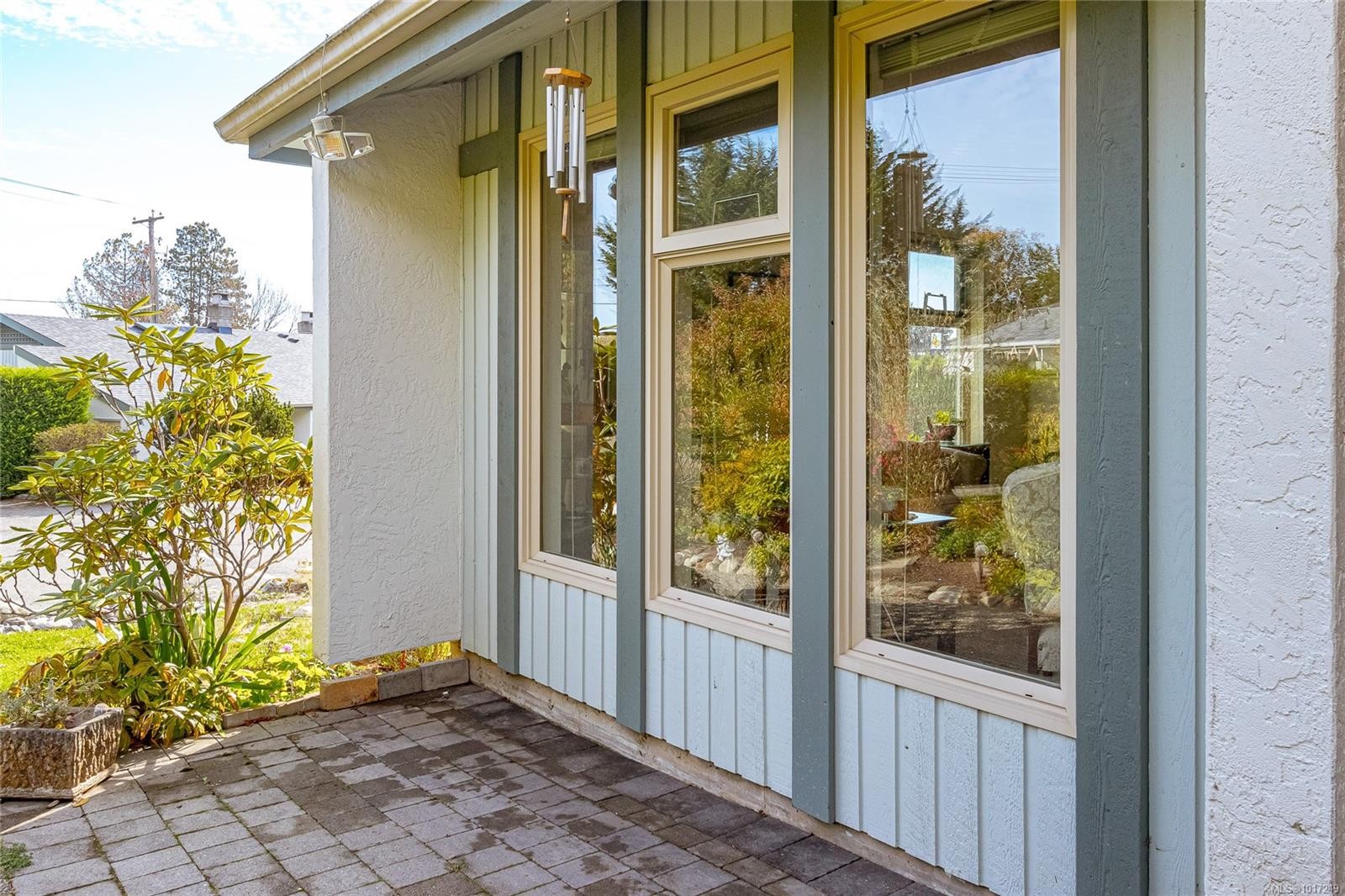 13-4140 Interurban Rd, Saanich, BC