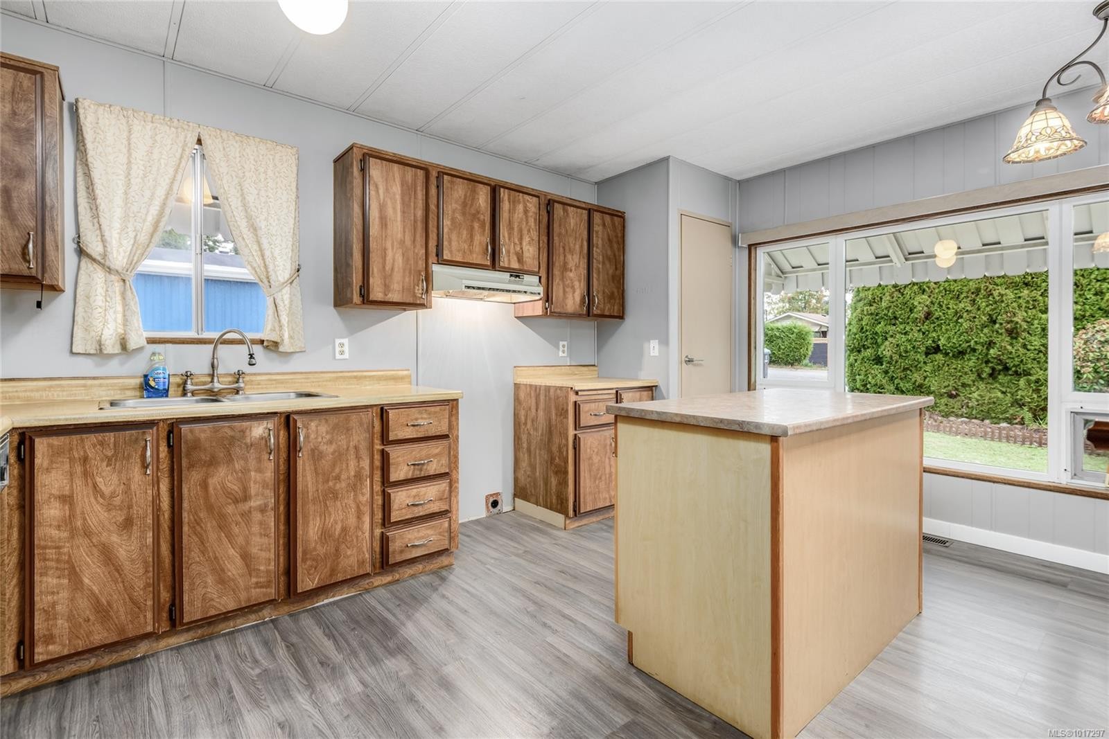 505 Upland Ave, Courtenay, BC