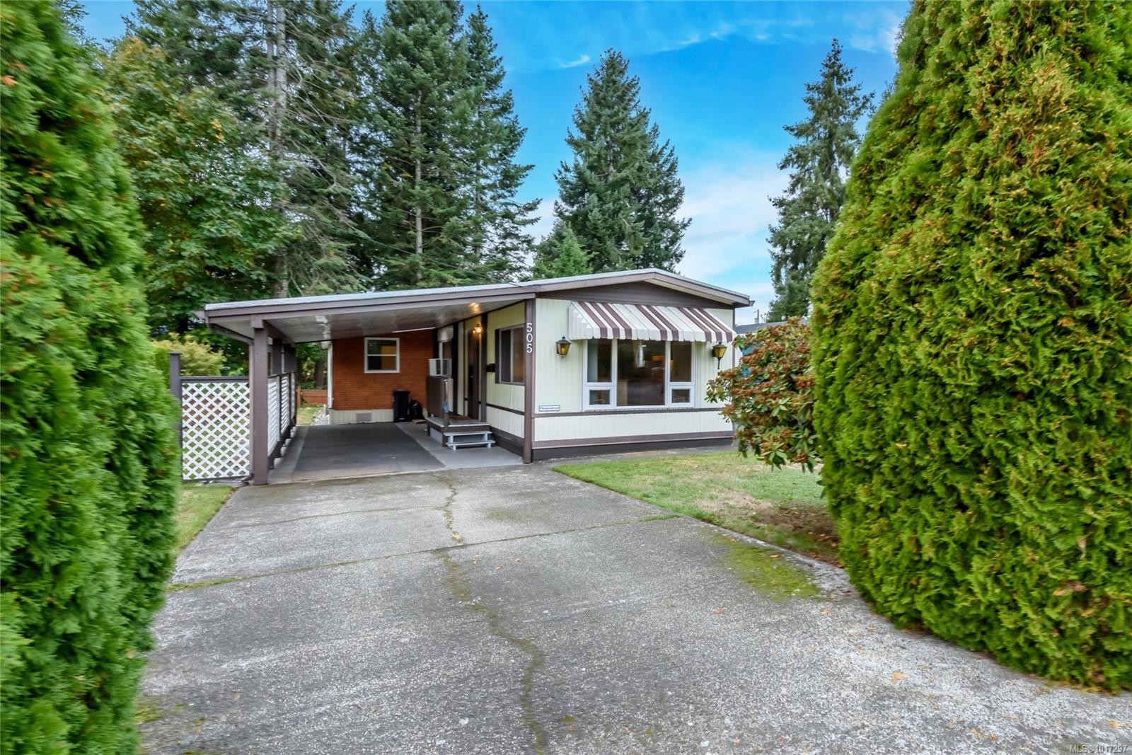 505 Upland Ave, Courtenay, BC