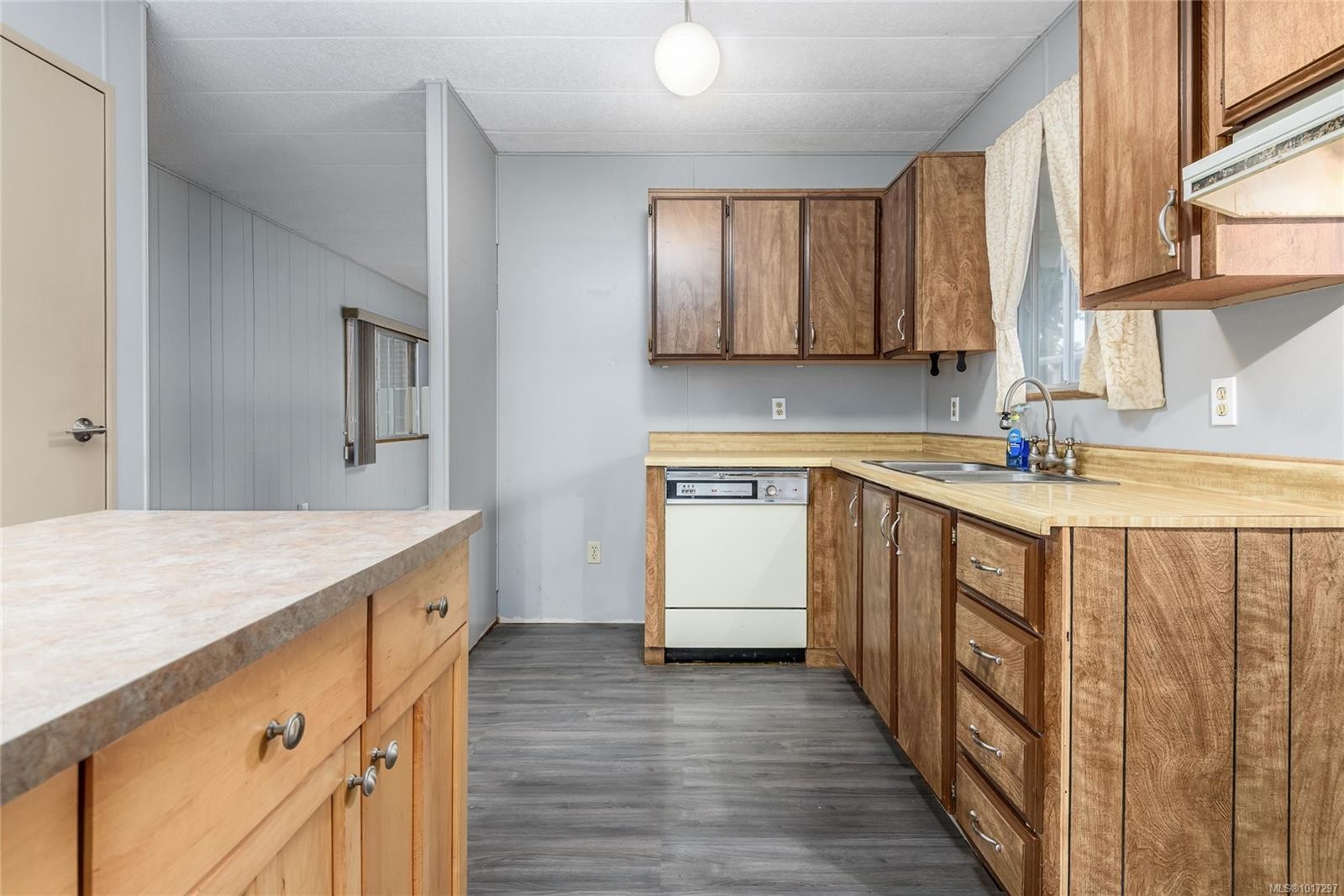 505 Upland Ave, Courtenay, BC