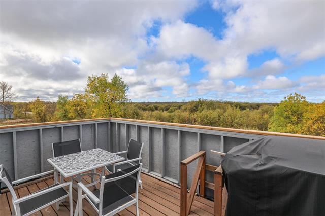 135 Victoria Dr, Hillside Beach, MB