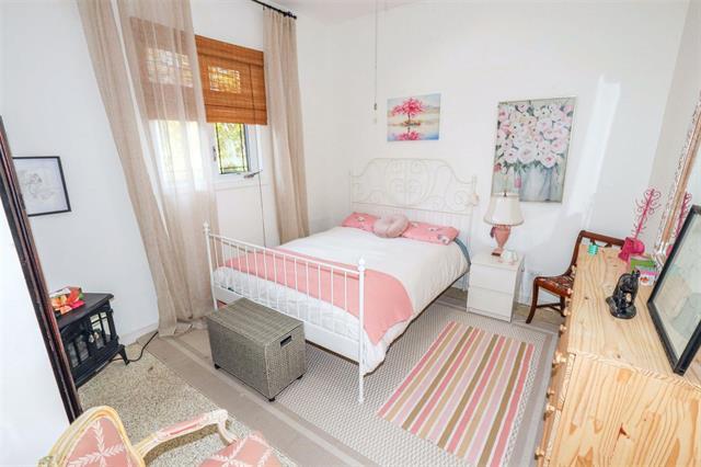 135 Victoria Dr, Hillside Beach, MB