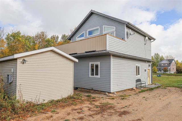 135 Victoria Dr, Hillside Beach, MB
