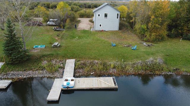 135 Victoria Dr, Hillside Beach, MB