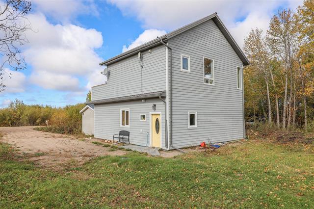 135 Victoria Dr, Hillside Beach, MB