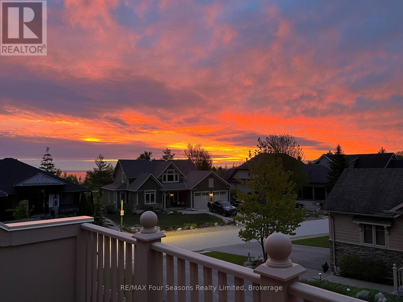 3 - 132 East Ridge Drive, Blue Mountains, ON - Outdoor