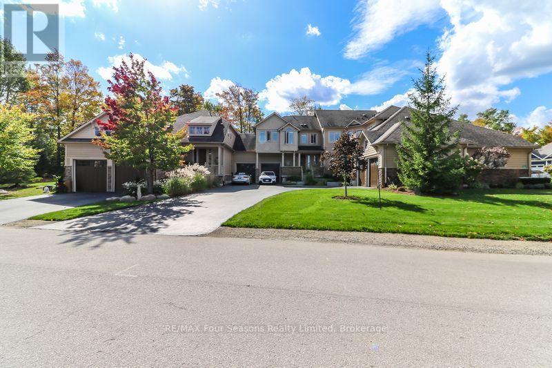 3 - 132 East Ridge Drive, Blue Mountains, ON - Outdoor With Facade