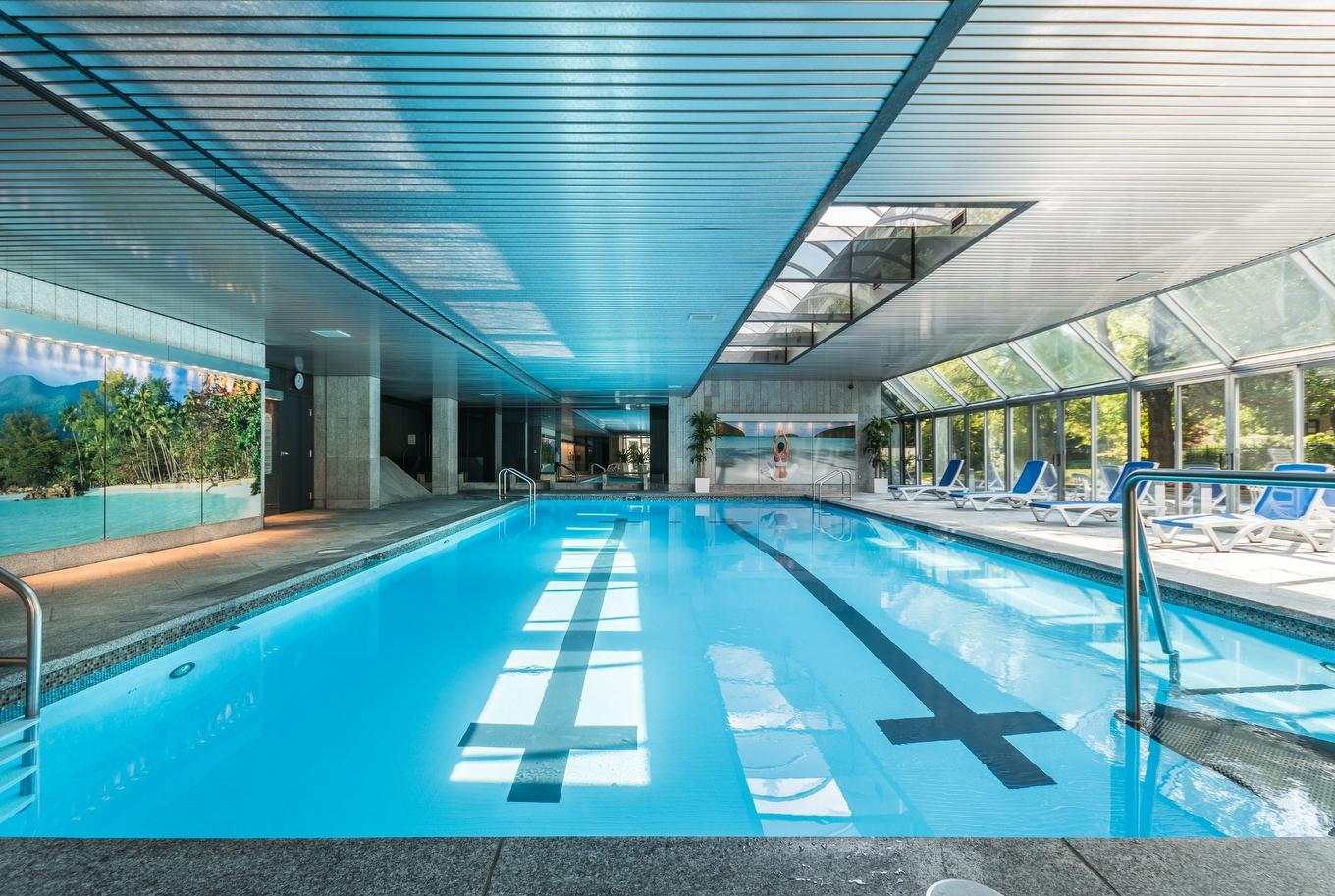 Pool - 109-30 Rue Berlioz, Montréal (Verdun/Île-Des-Soeurs), QC - Photo Showing Other Room With In Ground Pool