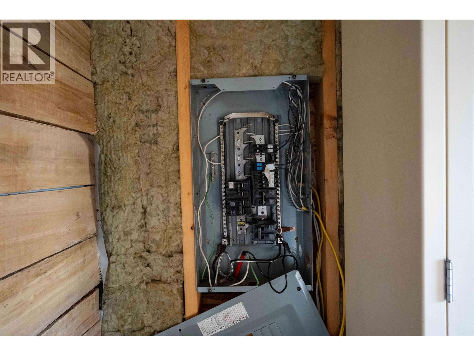 7470 Cariboo Chalet Road, Deka Lake / Sulphurous / Hathaway Lakes, BC