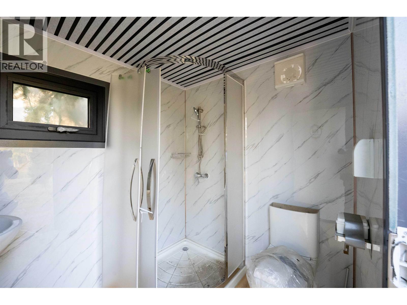 7470 Cariboo Chalet Road, Deka Lake / Sulphurous / Hathaway Lakes, BC