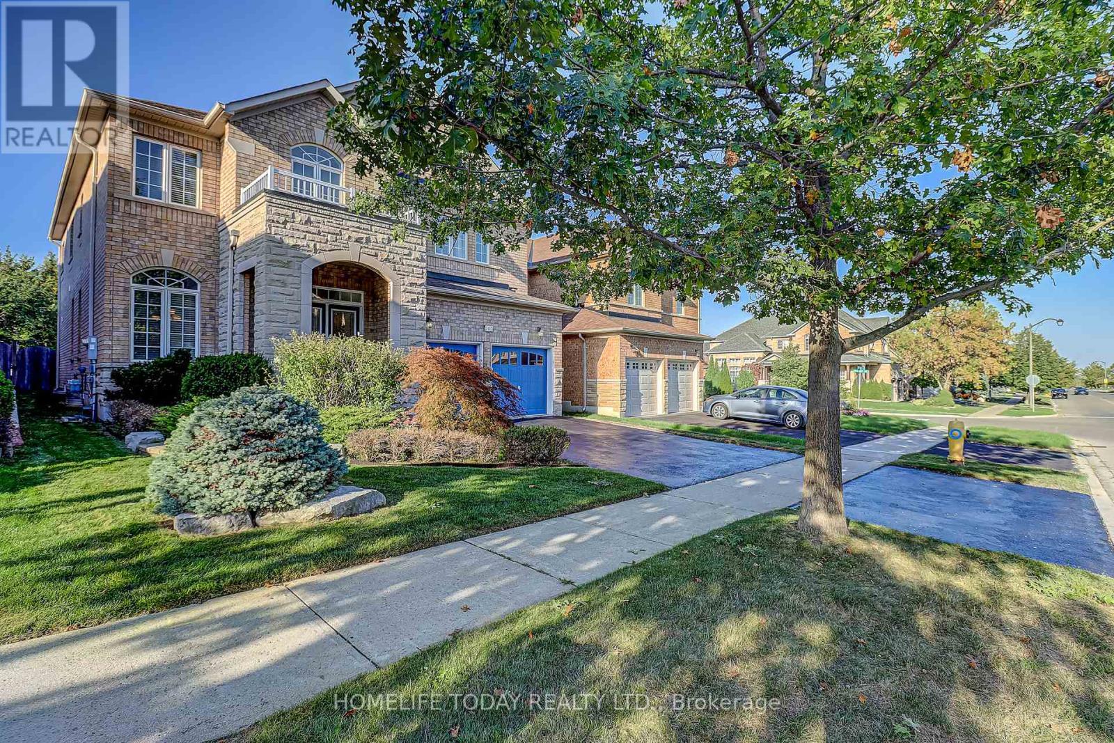 200 Ivy Glen Drive, Vaughan, ON - Outdoor