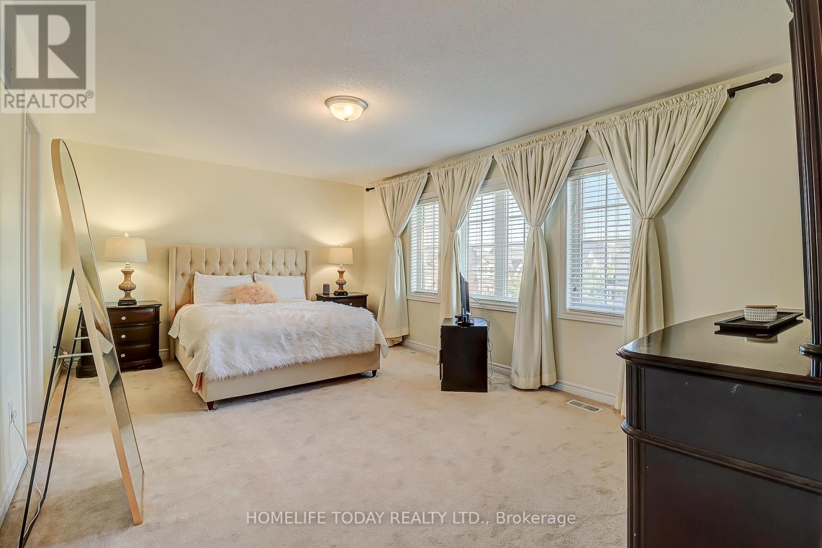 200 Ivy Glen Drive, Vaughan, ON - Indoor Photo Showing Bedroom