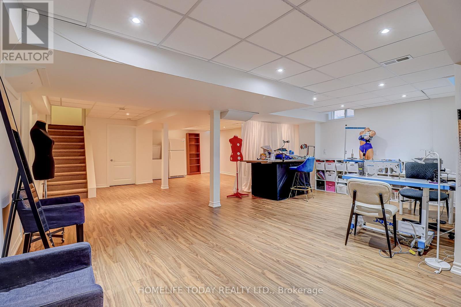 200 Ivy Glen Drive, Vaughan, ON - Indoor