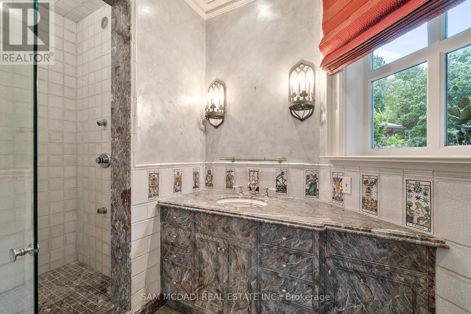 9 Flaherty Lane, Caledon, ON - Indoor Photo Showing Bathroom