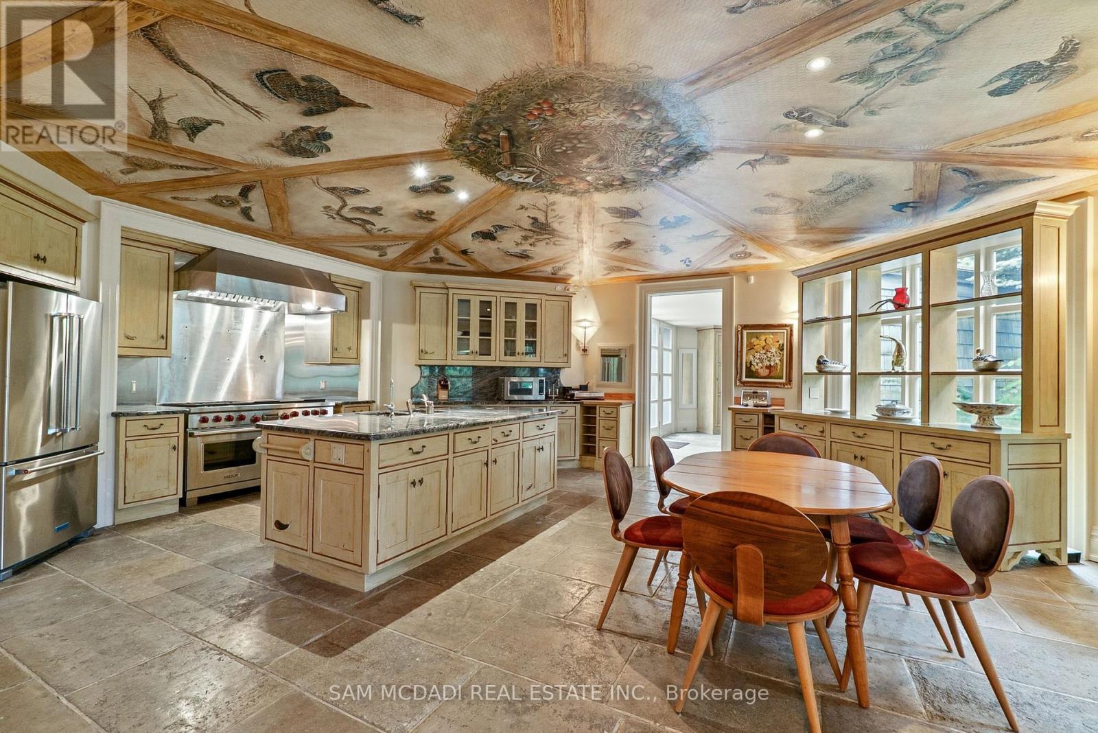 9 Flaherty Lane, Caledon, ON - Indoor