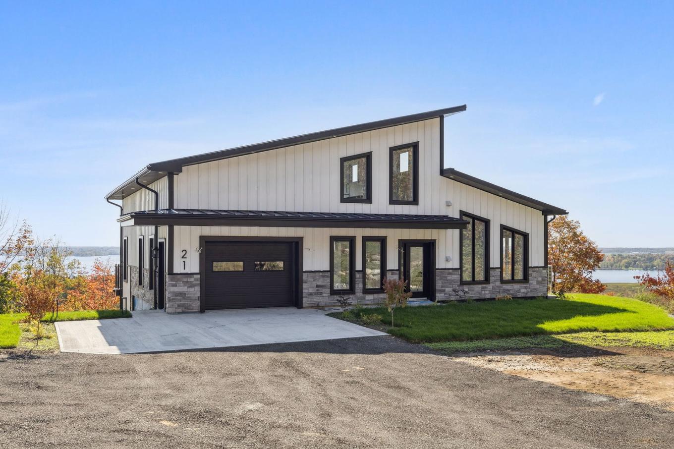 Frontage - 21 Ch. Du Panorama, Grenville-Sur-La-Rouge, QC - Outdoor