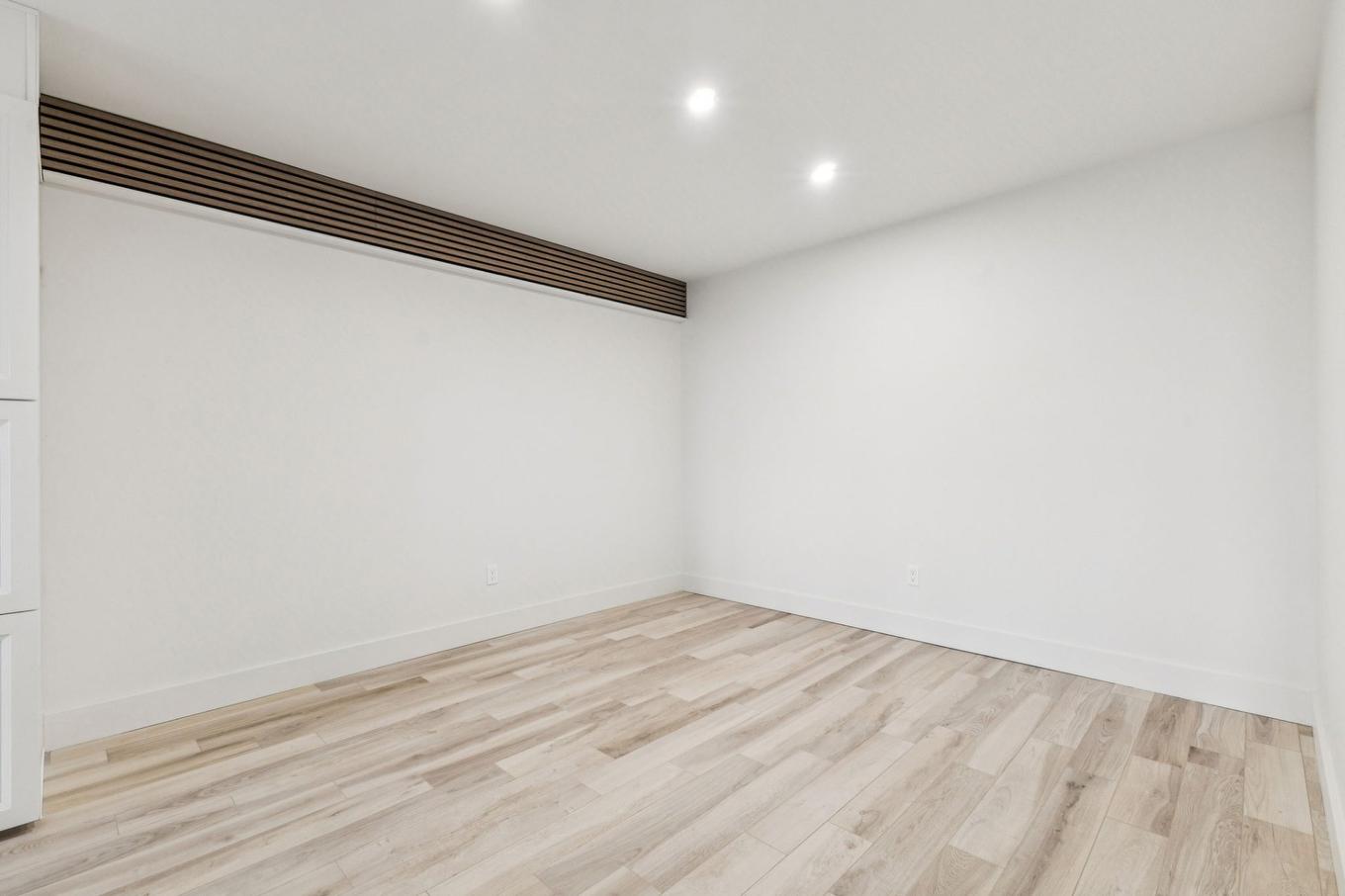 Bedroom - 21 Ch. Du Panorama, Grenville-Sur-La-Rouge, QC - Indoor Photo Showing Other Room