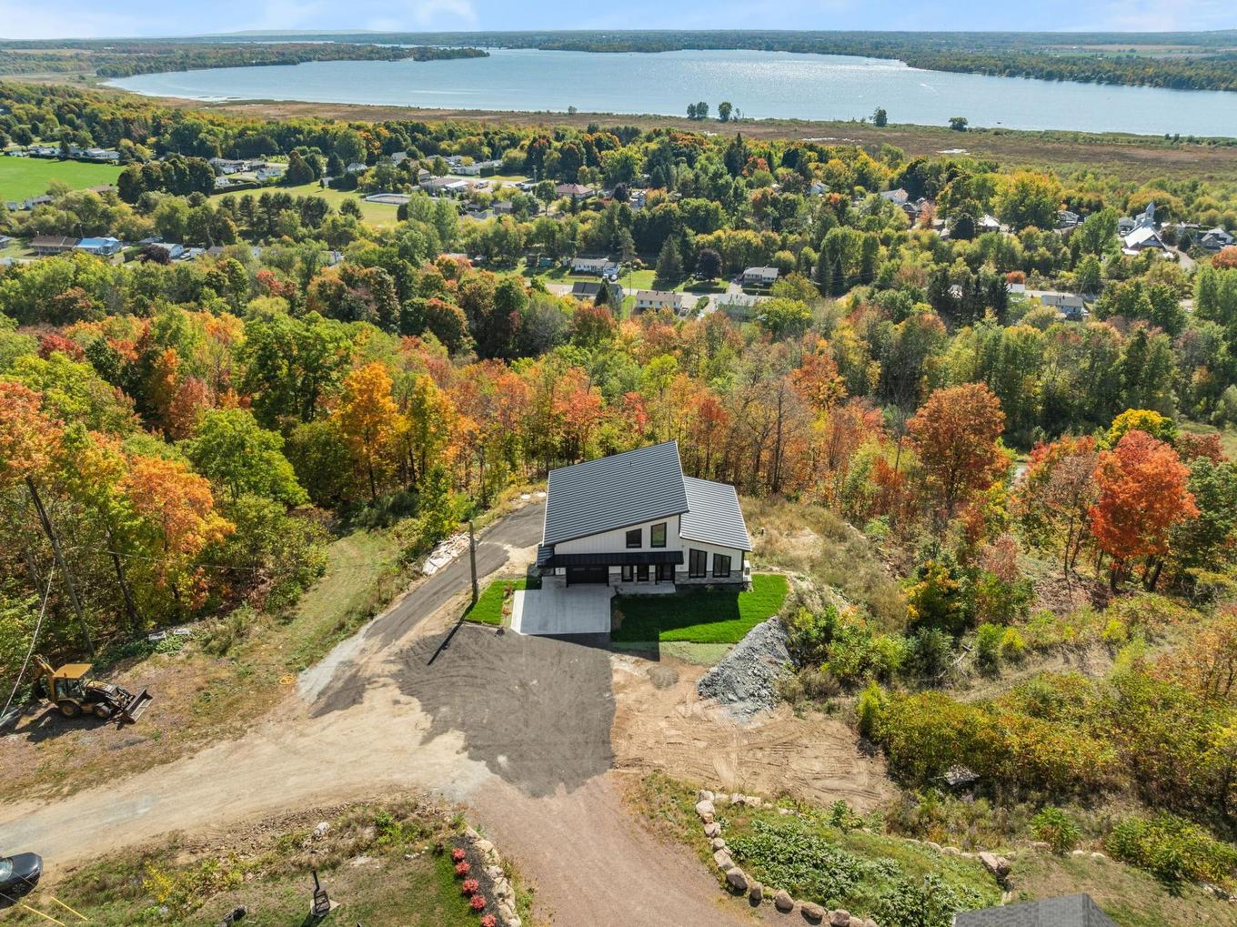 Aerial photo - 21 Ch. Du Panorama, Grenville-Sur-La-Rouge, QC - Outdoor With Body Of Water With View