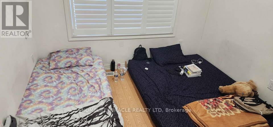 14 Vezna Crescent, Brampton, ON - Indoor