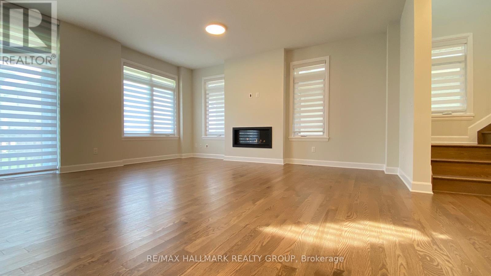 1308 Whitlow Grass Way, Ottawa, ON - Indoor Photo Showing Other Room