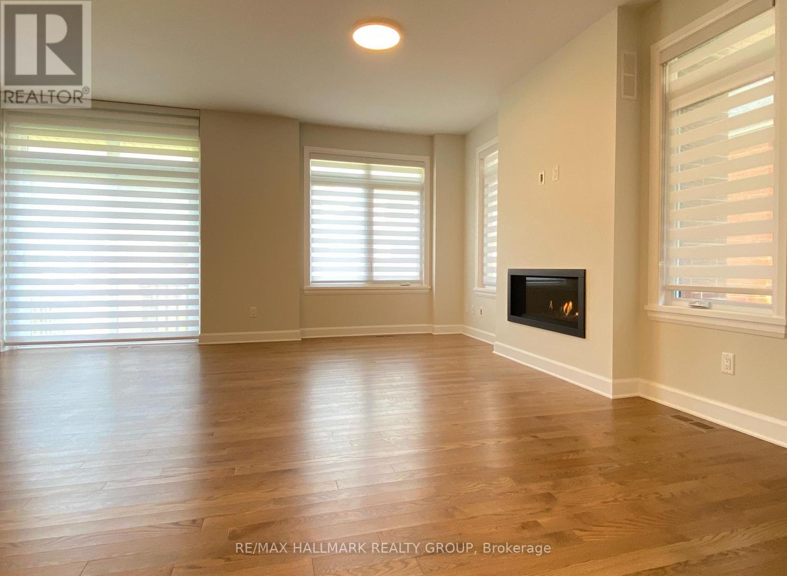 1308 Whitlow Grass Way, Ottawa, ON - Indoor With Fireplace