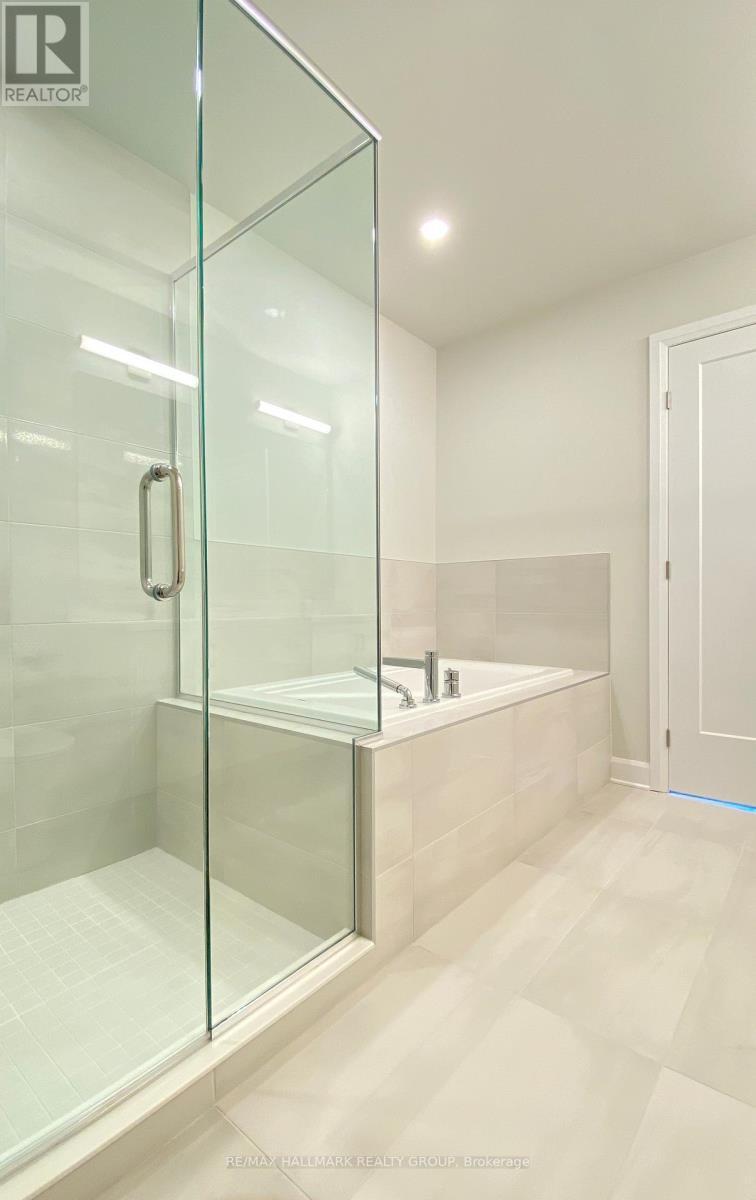 1308 Whitlow Grass Way, Ottawa, ON - Indoor Photo Showing Bathroom