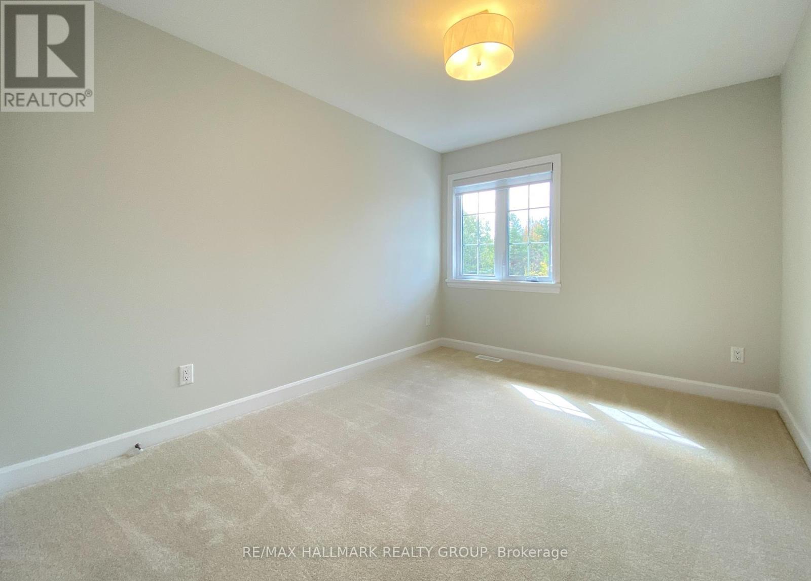 1308 Whitlow Grass Way, Ottawa, ON - Indoor Photo Showing Other Room