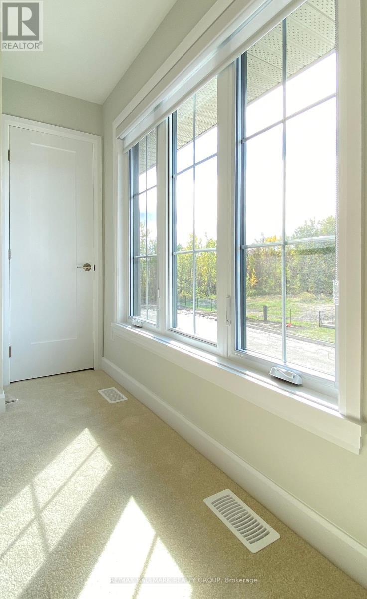 1308 Whitlow Grass Way, Ottawa, ON - Indoor Photo Showing Other Room