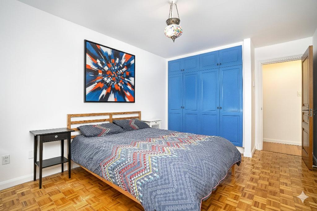 Primary bedroom - 202-2800A Rue St-Patrick, Montréal (Le Sud-Ouest), QC - Indoor Photo Showing Bedroom