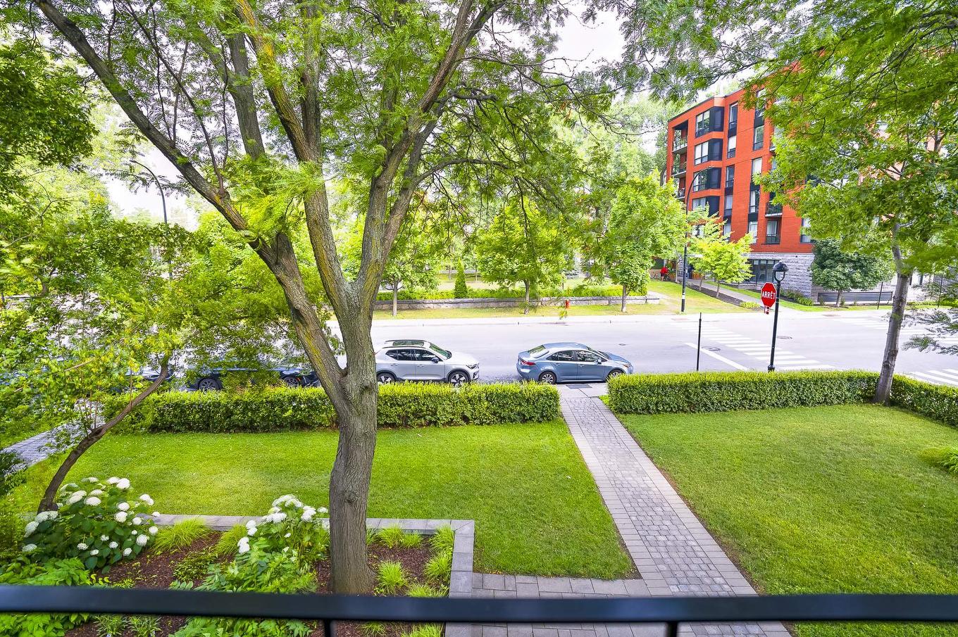 View - 202-2800A Rue St-Patrick, Montréal (Le Sud-Ouest), QC - Outdoor