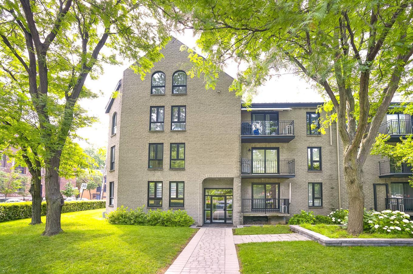 Frontage - 202-2800A Rue St-Patrick, Montréal (Le Sud-Ouest), QC - Outdoor With Facade