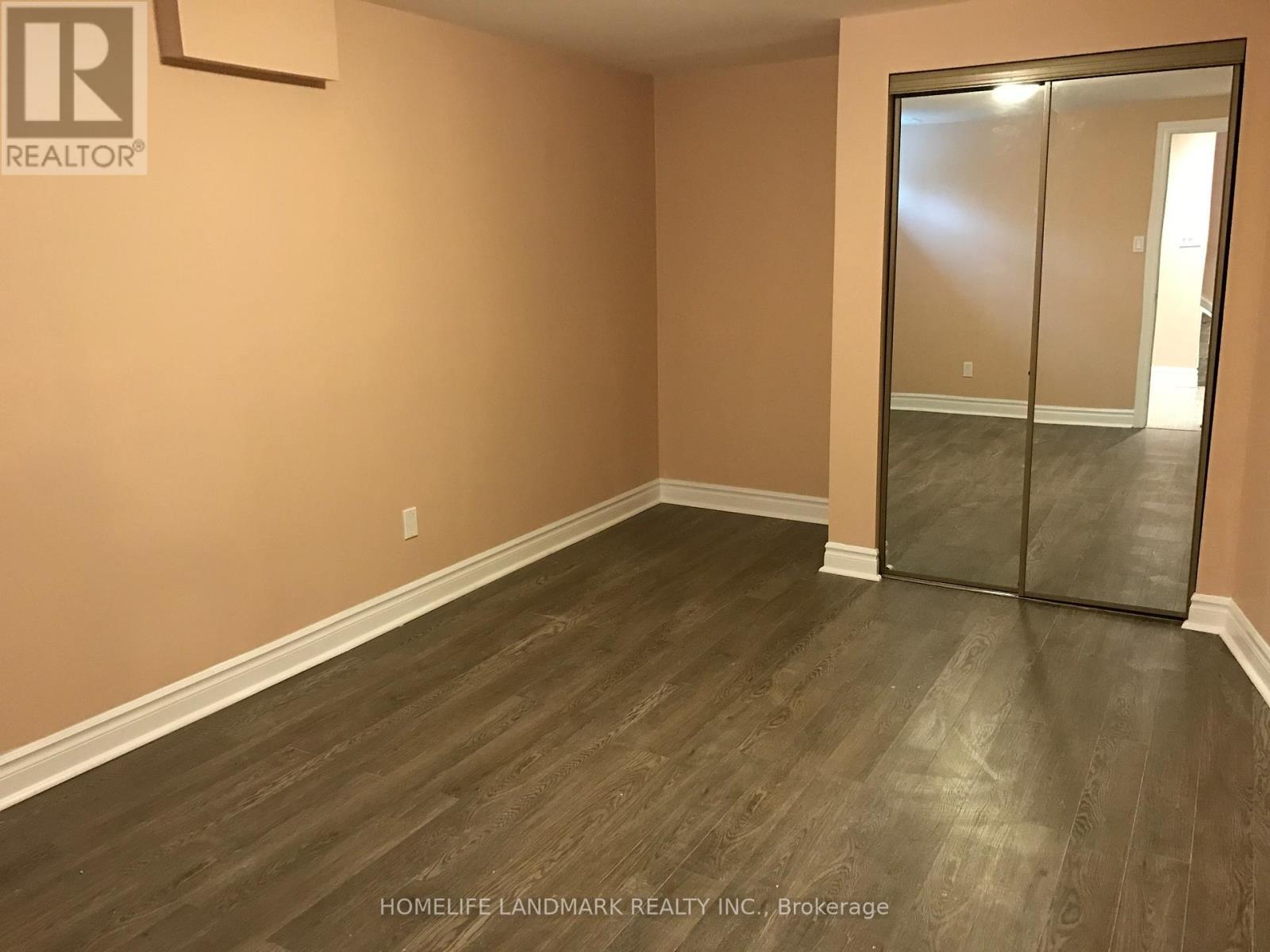 2535 Symington Court, Mississauga, ON - Indoor Photo Showing Other Room