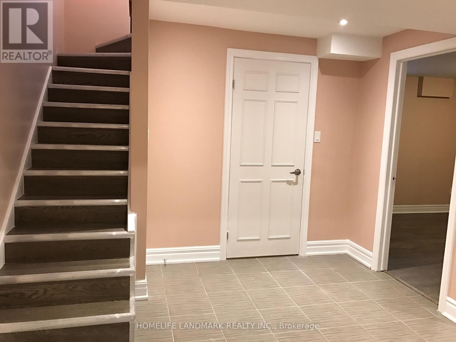 2535 Symington Court, Mississauga, ON - Indoor Photo Showing Other Room