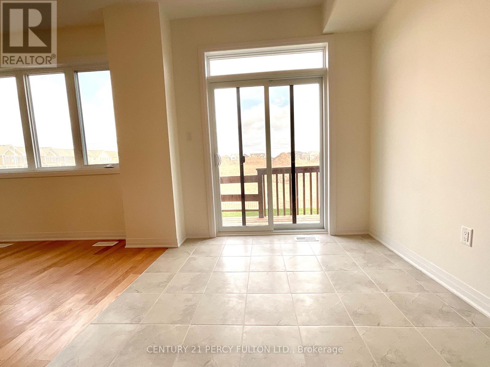 242 Port Crescent, Welland, ON - Indoor Photo Showing Other Room