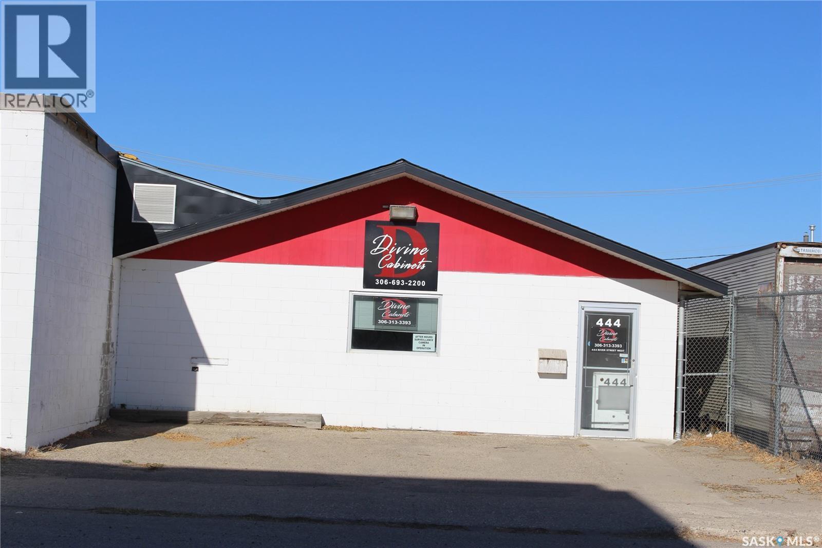 444 River Street W, Moose Jaw, SK