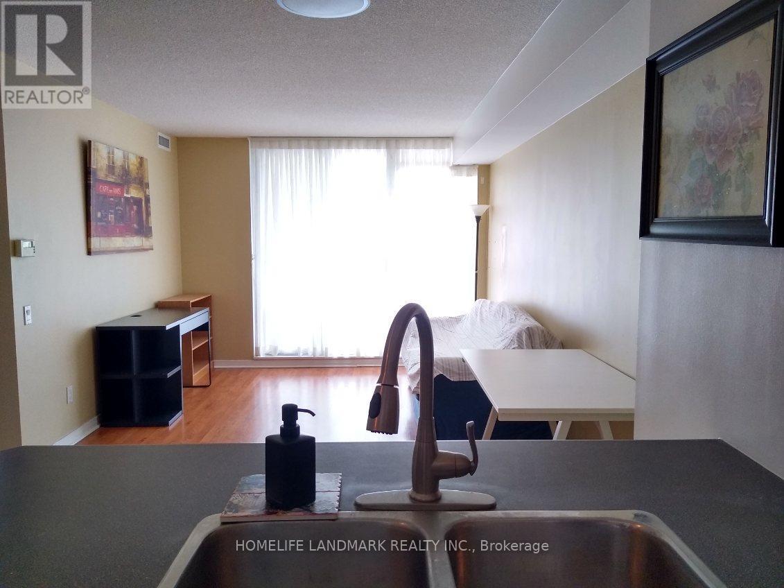 2003 - 8 Hillcrest Avenue, Toronto, ON - Indoor