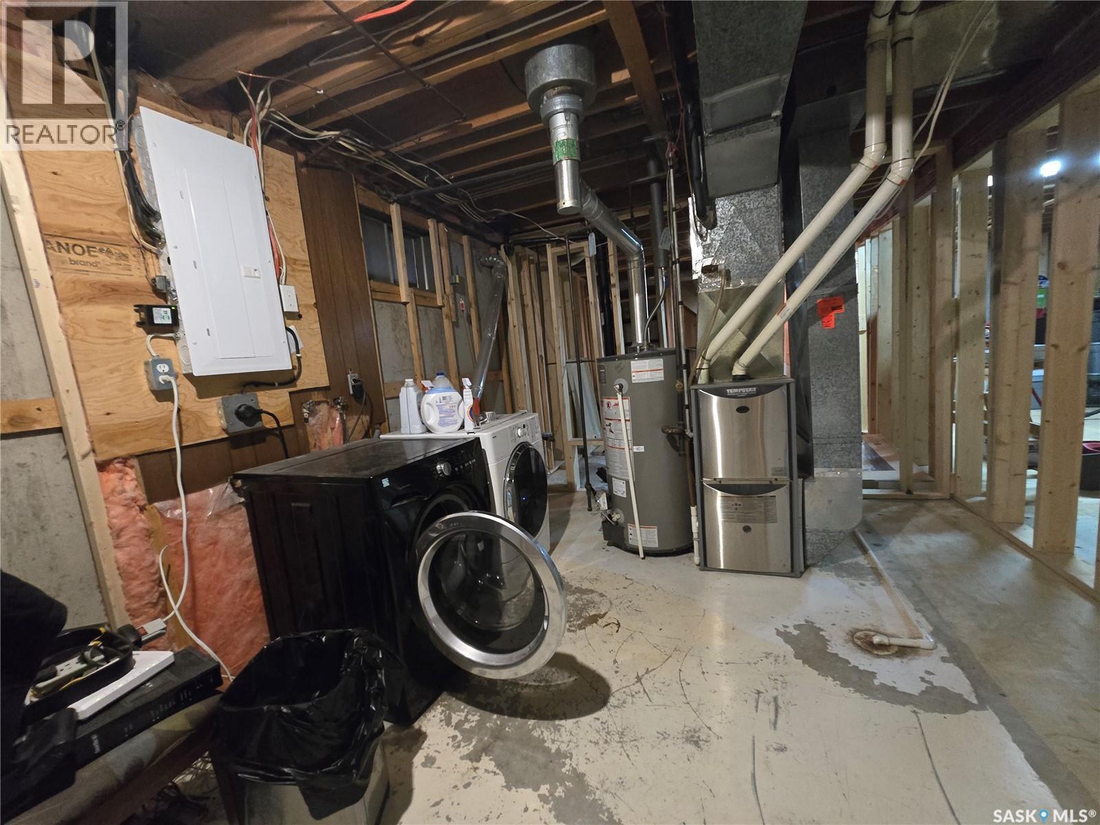 7 Mitchell Crescent, Weyburn, SK - Indoor Photo Showing Basement